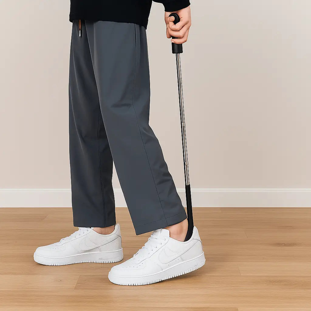 Telescopic Shoe Horn – Avoid bending and protect your back (11.4–28 inches)